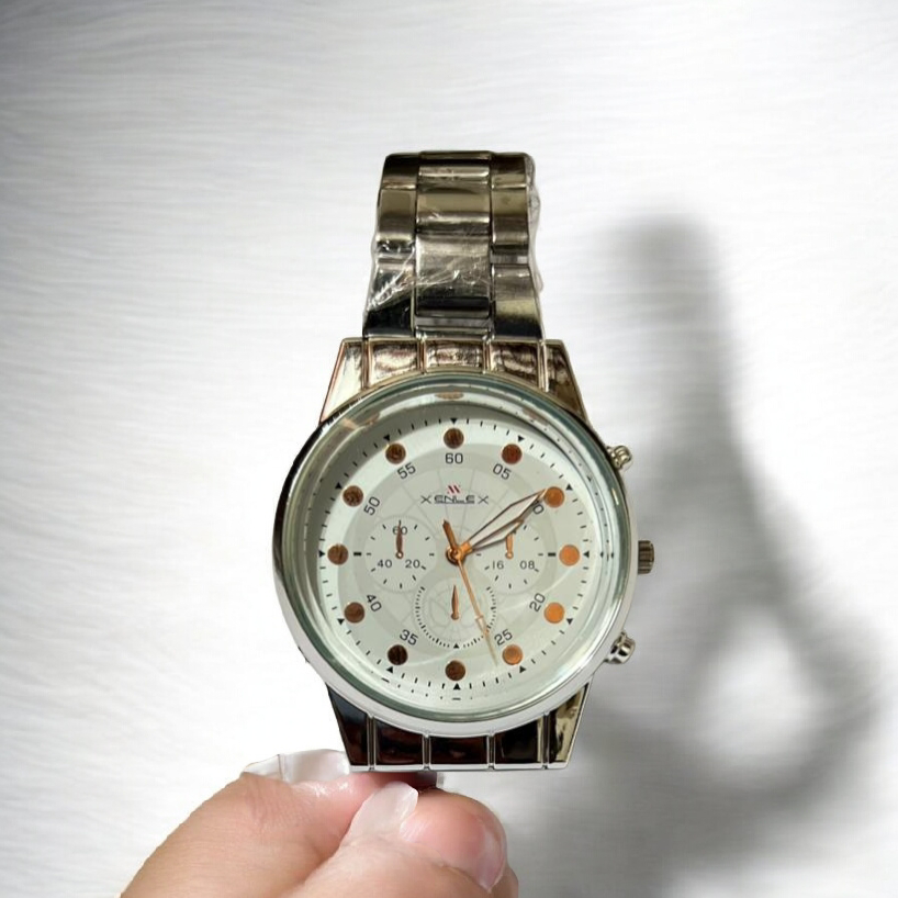 Royal Edge Watch β | Premium Metal Strap | Bold & Modern Design π