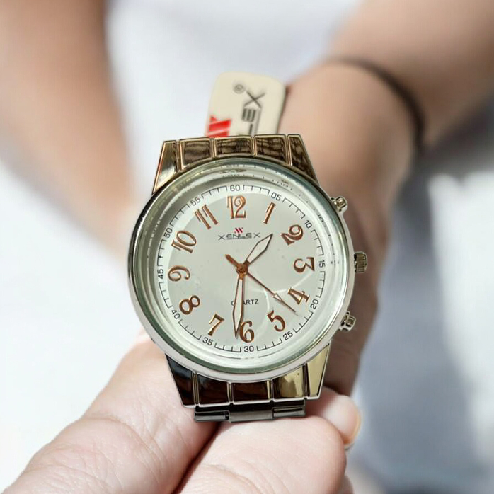 Luxury Chrono Watch ⌚ | Premium Steel Finish | Timeless Style & Power 🔥